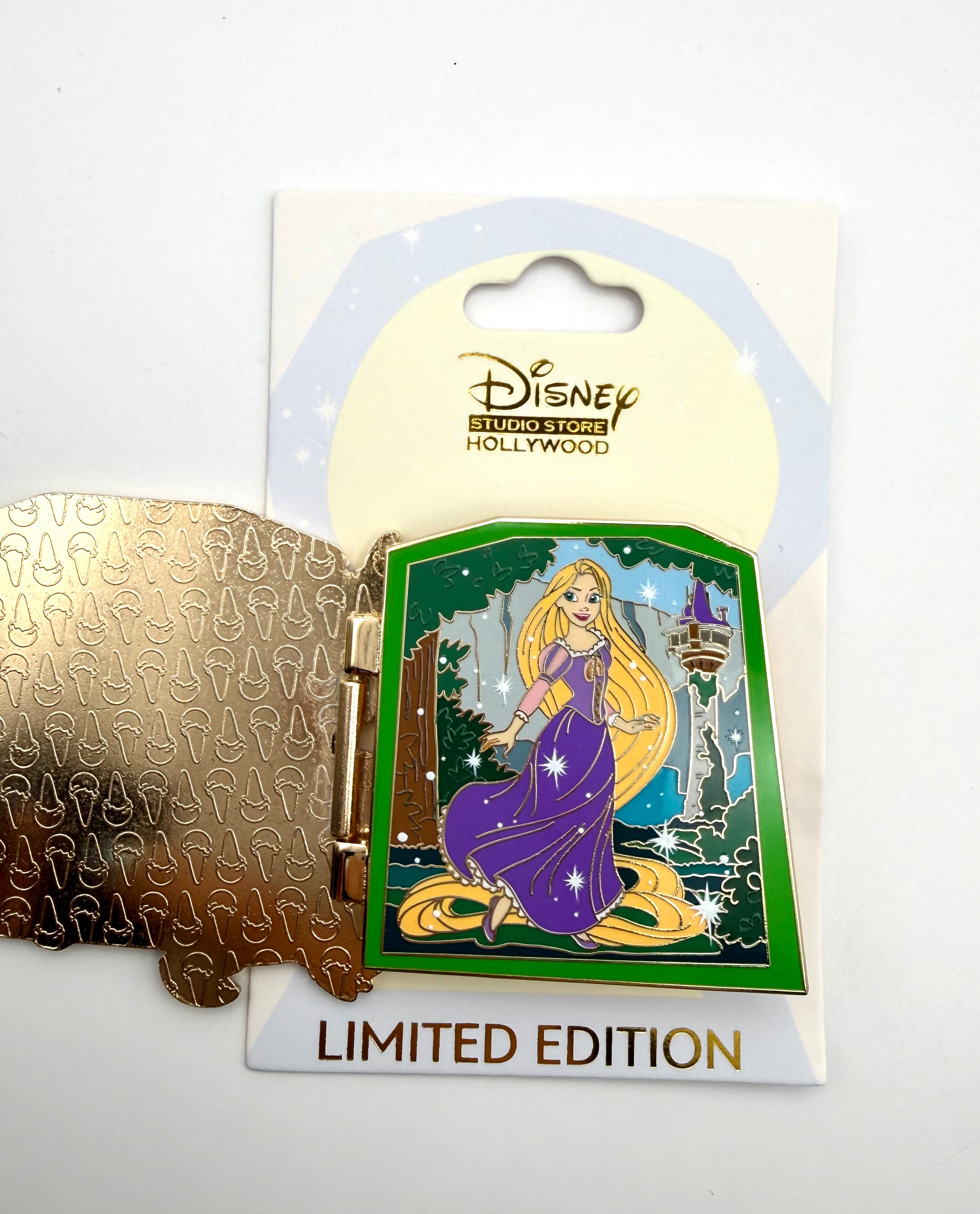 Disney DSSH D23 Unlocking the Magic Pascal Rapunzel Tangled LE 400 Pin