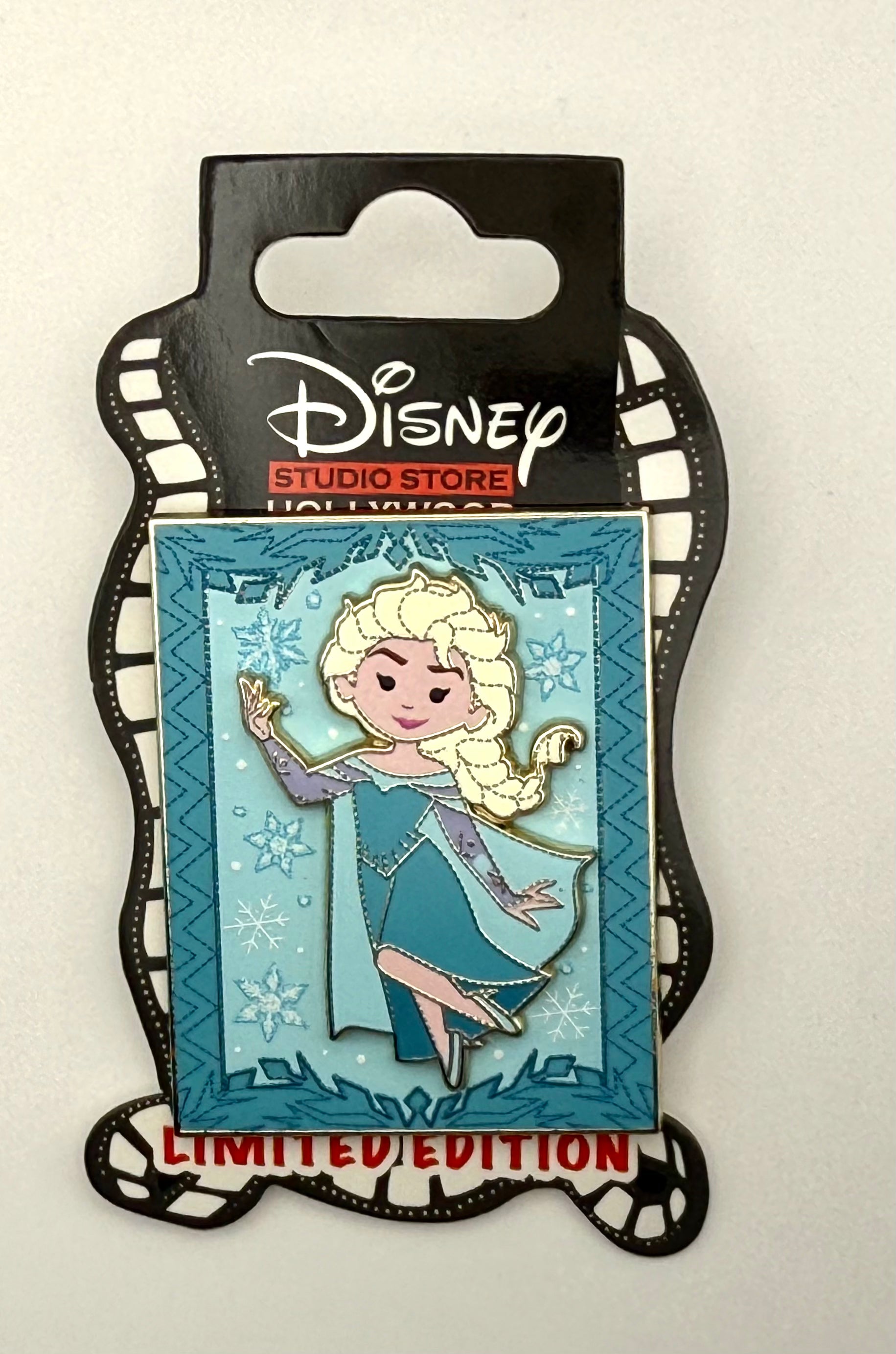 D23 2026 DSSH DSF Tapestry Series Elsa Frozen LE 400 Pin