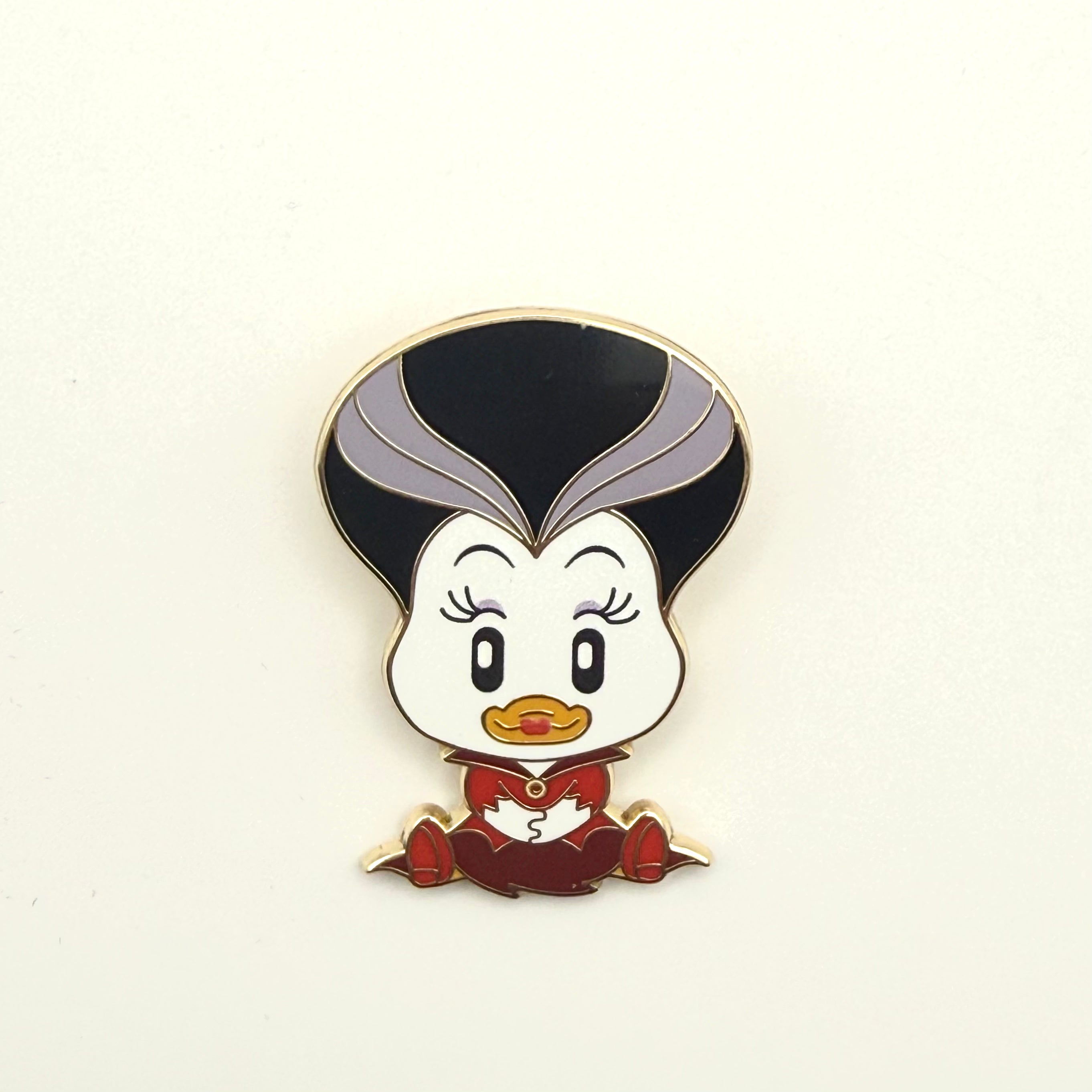 WDI Disney adorbs Pin - Darkwing Duck - Morgana Macawber chaser