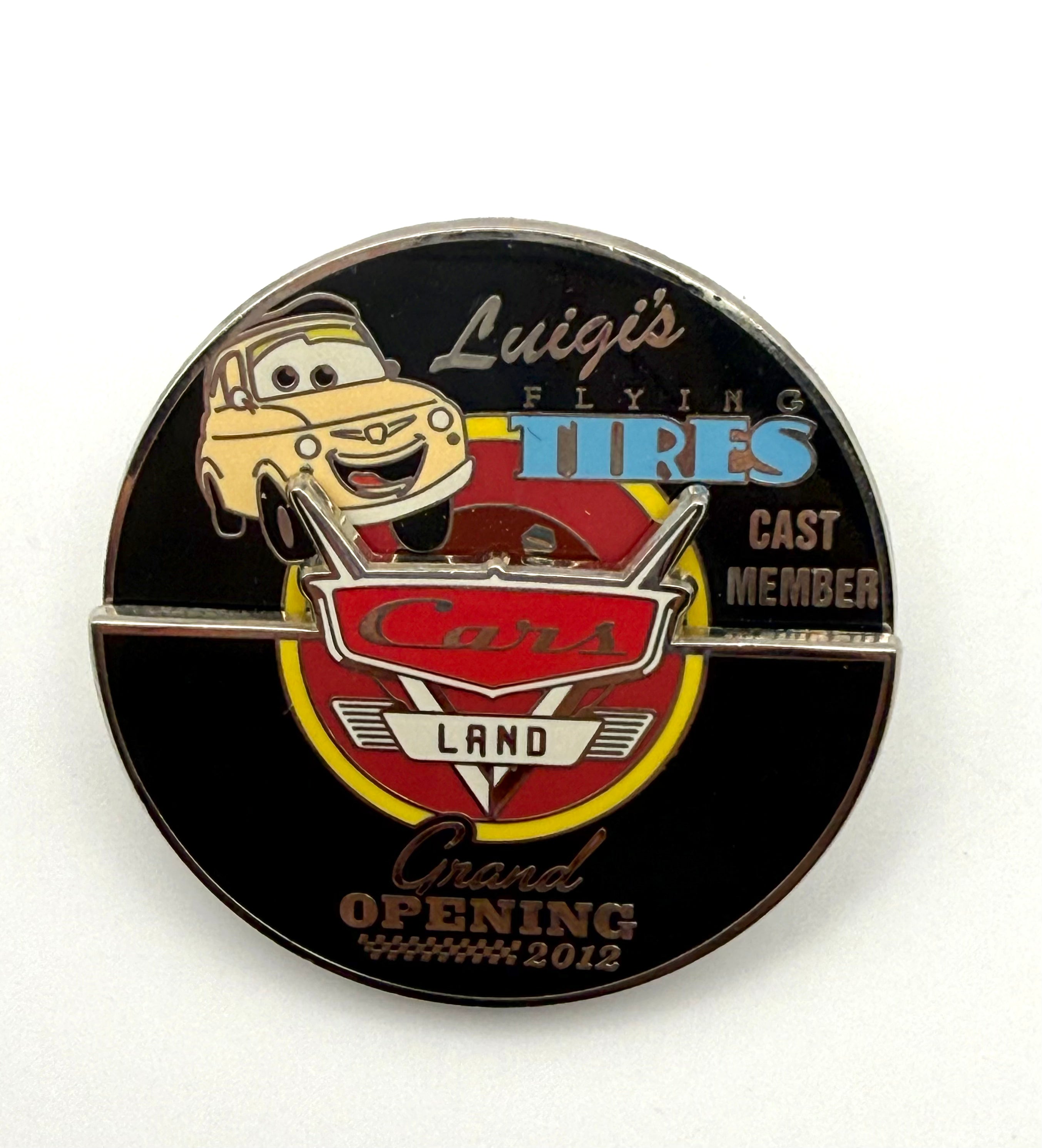 Disney DLR Cars Land Grand Opening 2012 Lightning McQueen Cast Spinner LE Pin Cars Land Grand Opening Day