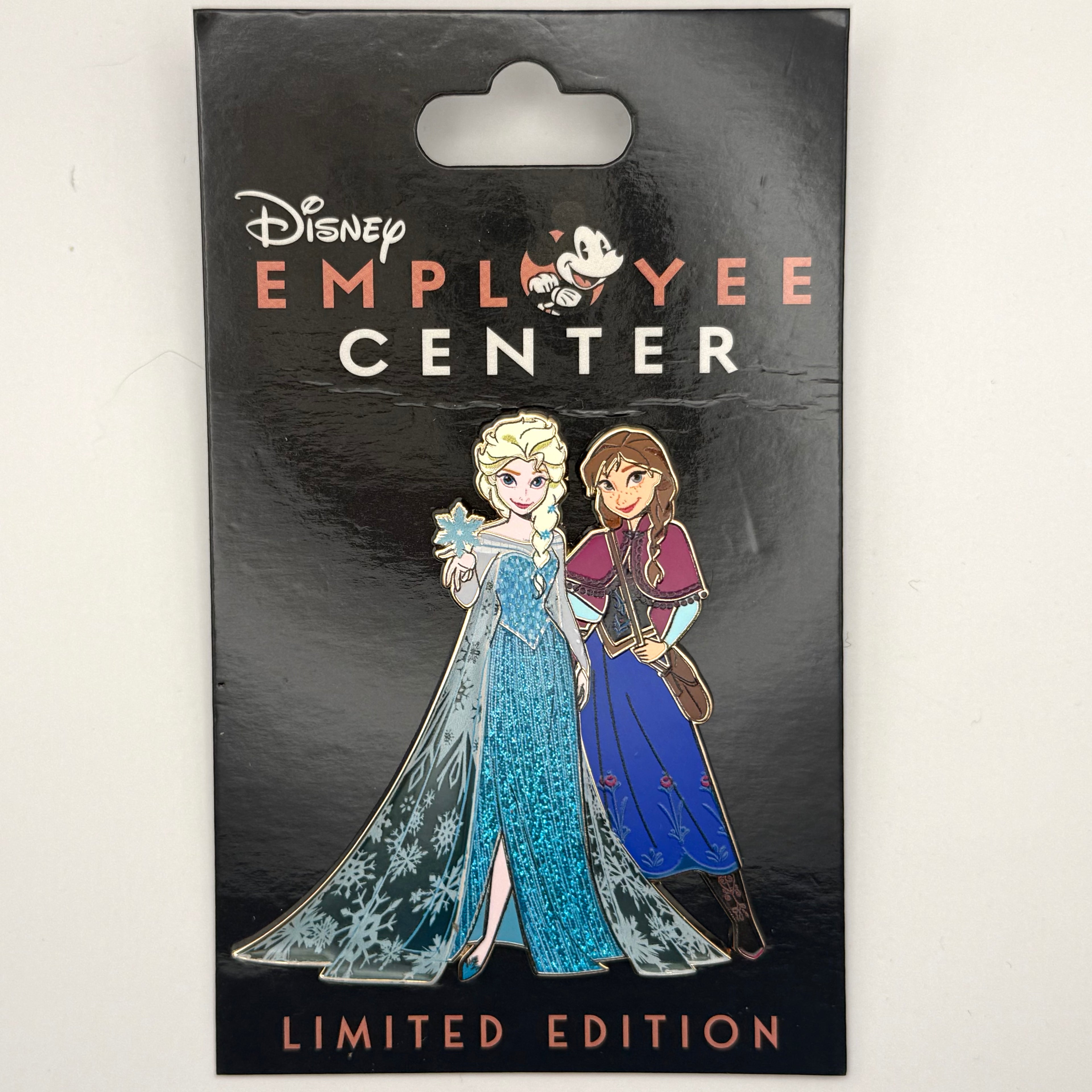 Disney DEC 2023 10 Years Frozen Fashion Anna Elsa Adventure Outfits LE 250 pin
