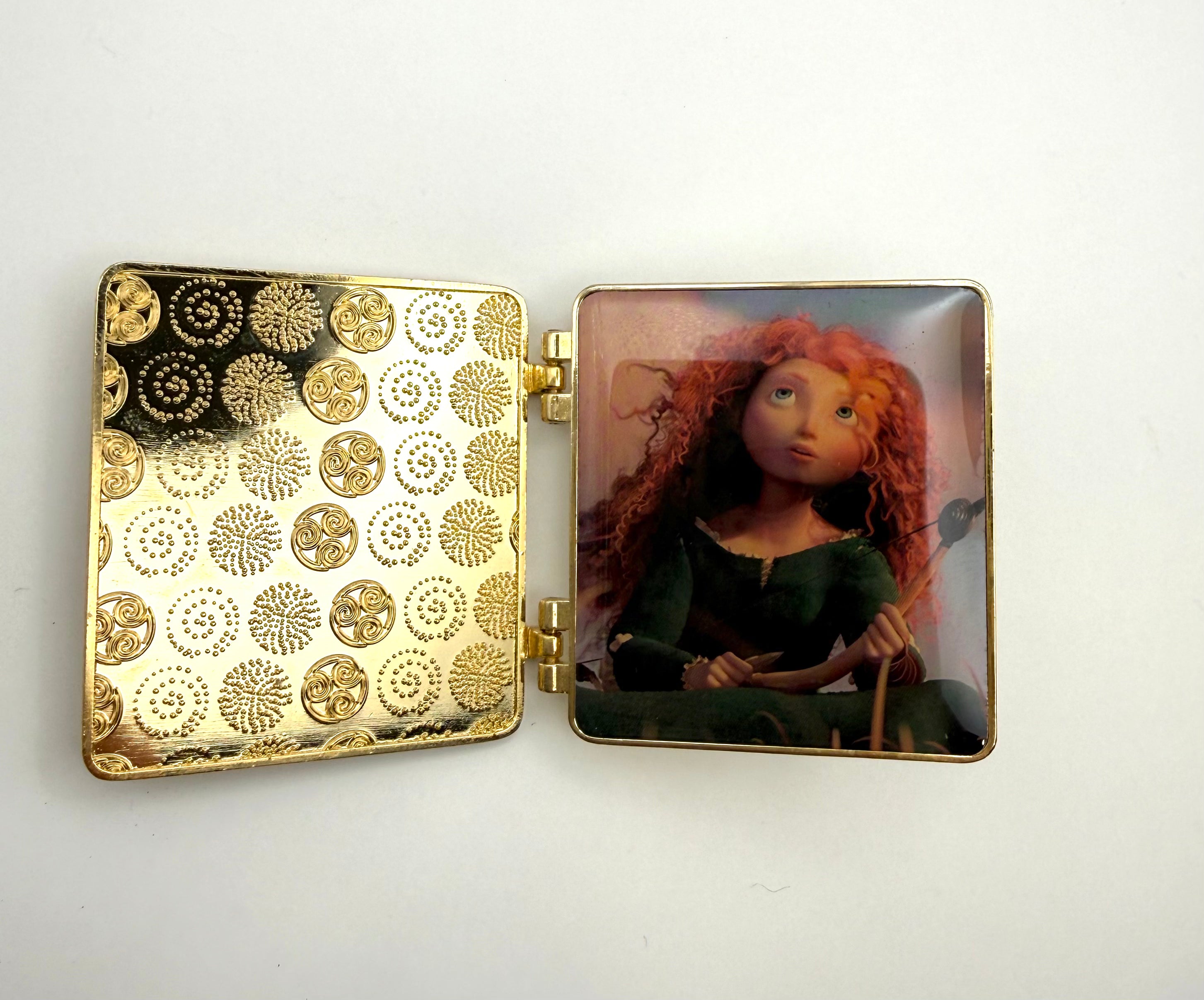 DSSH - Merida Brave Pixar Storybook Pin