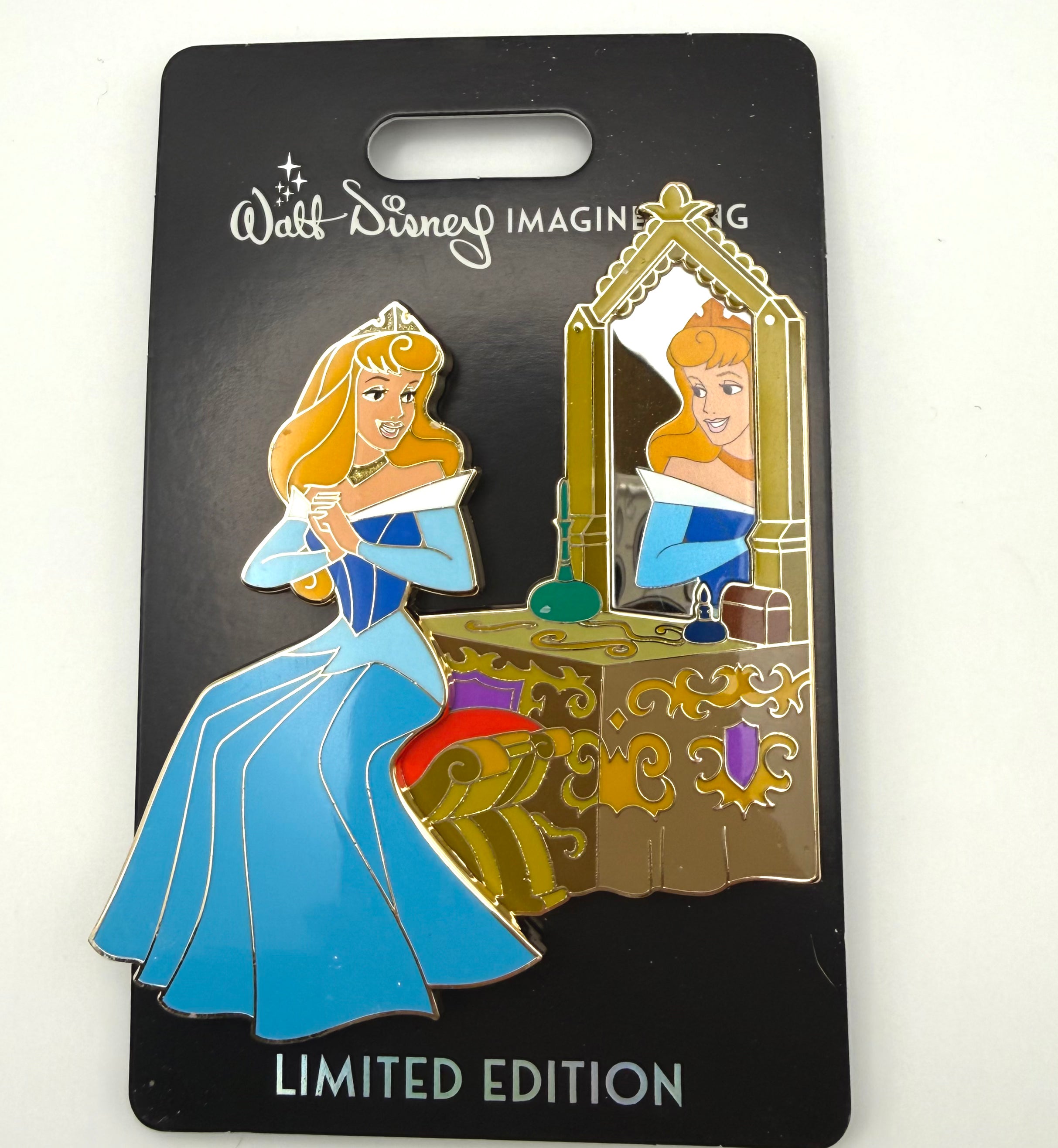Aurora Blue Dress In Hand MOG WDI Vanities LE 300 Series 2 pin
