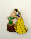DS Disney Pin Snow White and Dopey Kiss Me I'm Irish LE 250 60389
