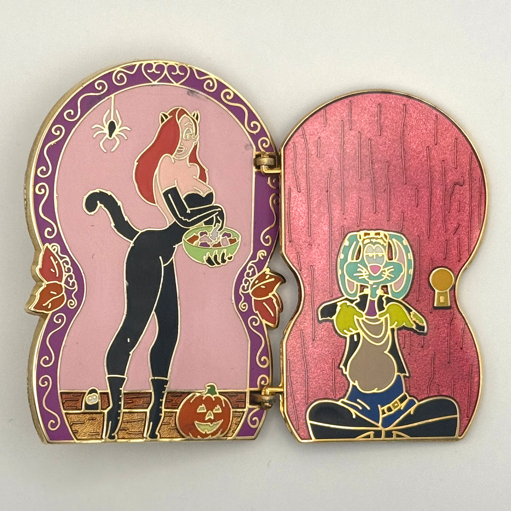Disney Shopping Pin LE 250 Halloween Hinged Doors trick-or-treat Jessica Rabbit 2007
