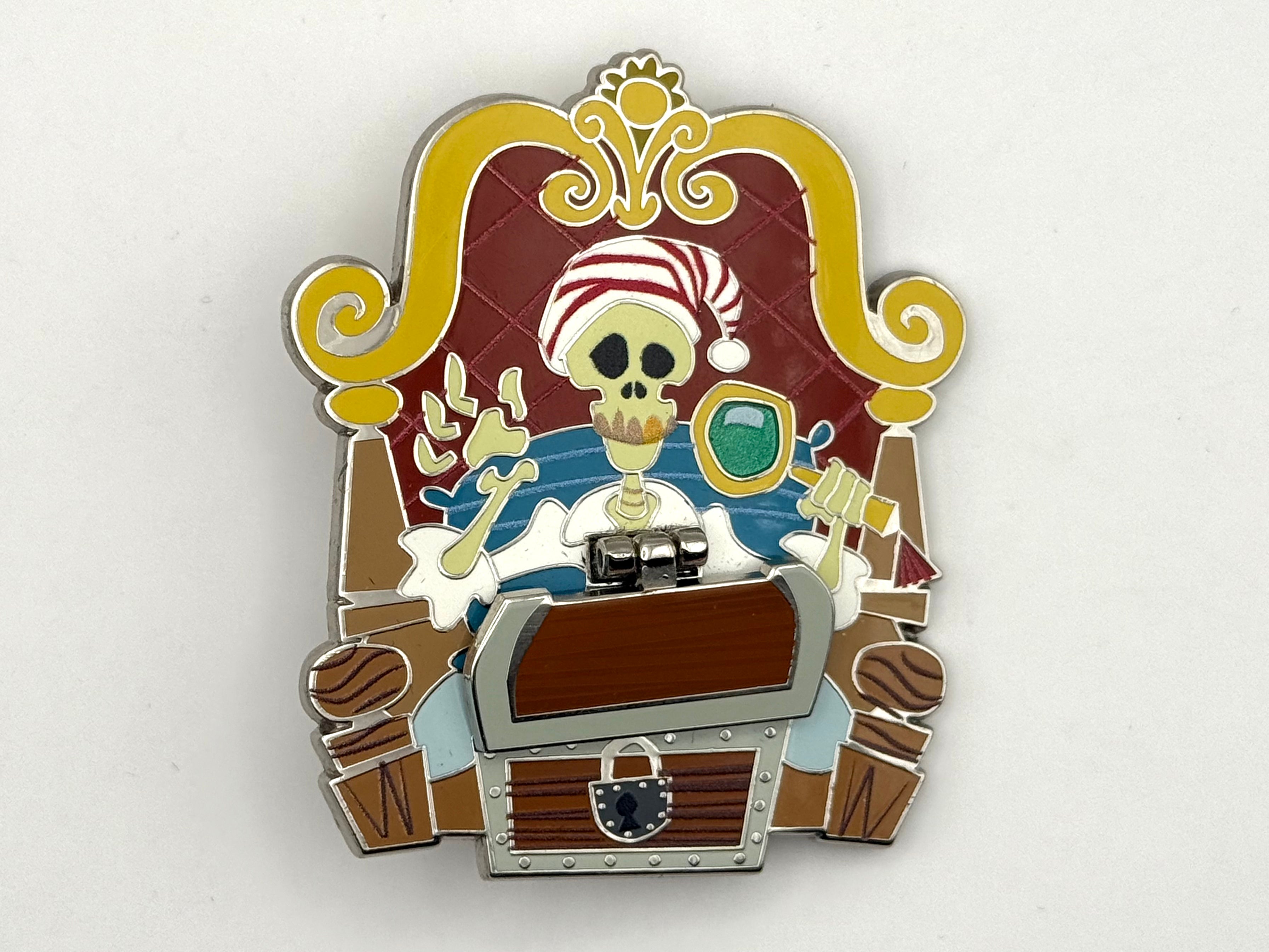 DLR Disneyland New Orleans Pirates Caribbean chest skeleton Pin LE 800