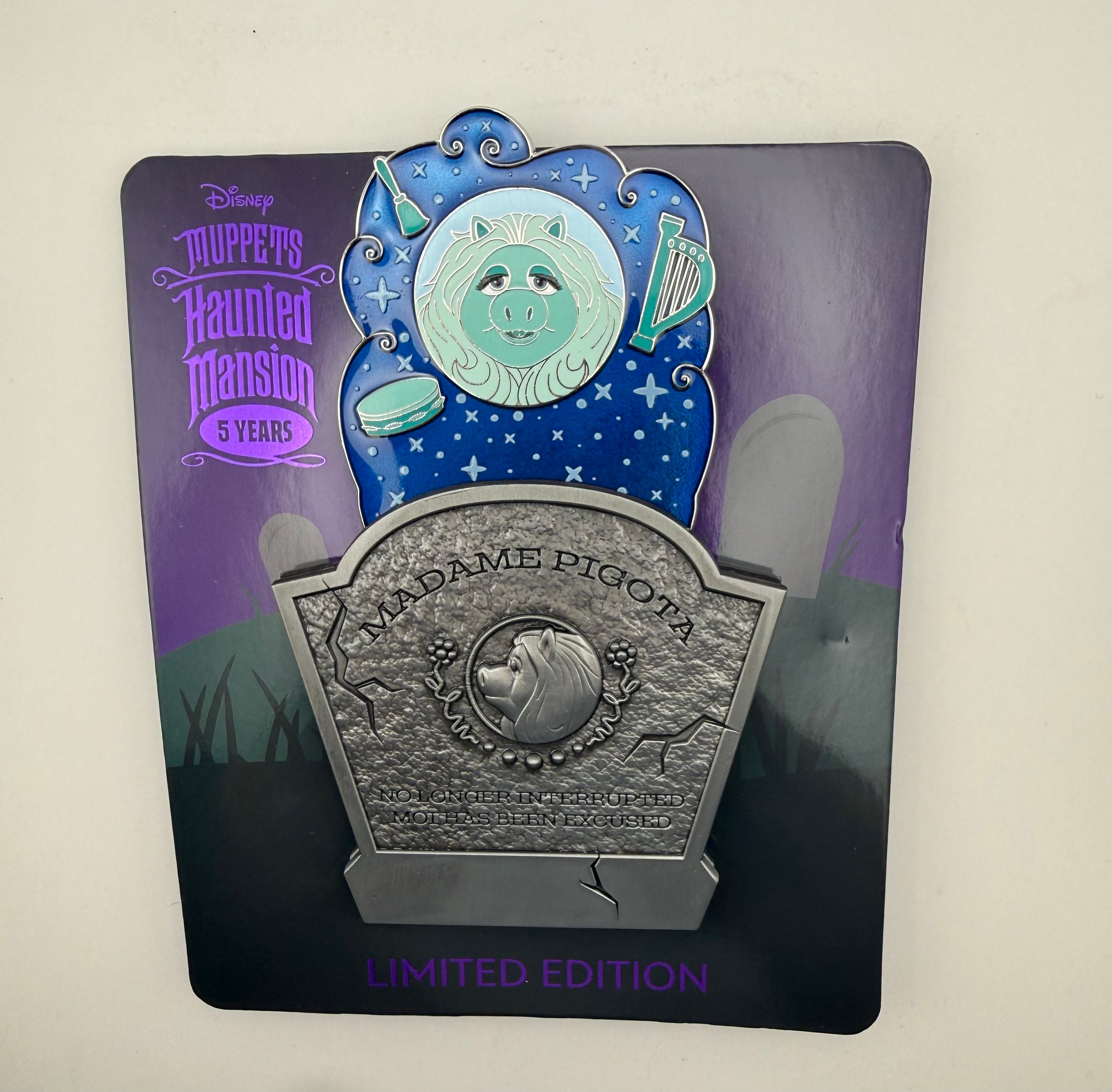 WDI MOG Muppets 5 Year Anniversary Haunted Madame Pigota Slider Pin LE750