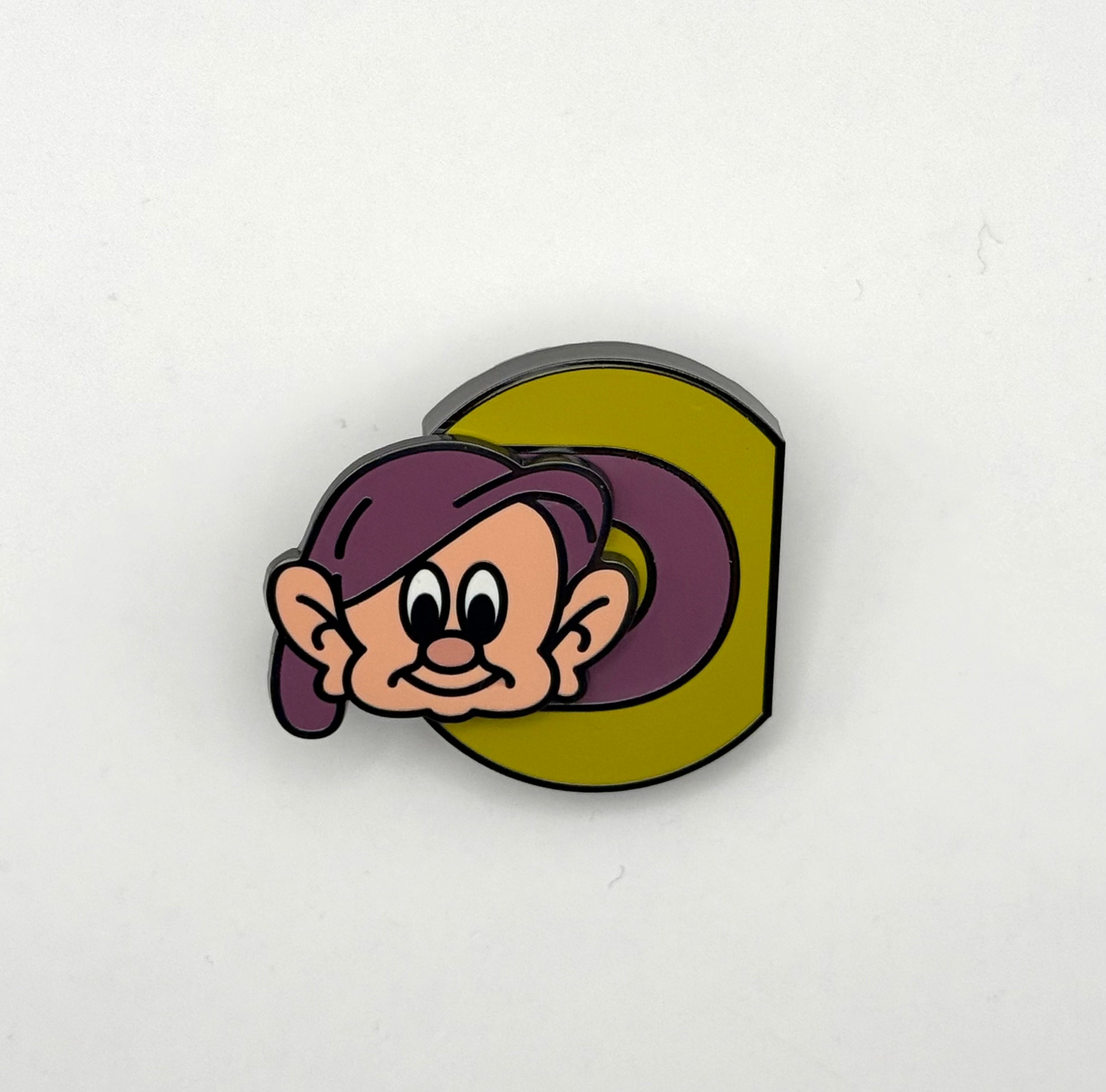 Disney World Exclusive Letters A-2-Z Series Letter D Dopey LE Pin