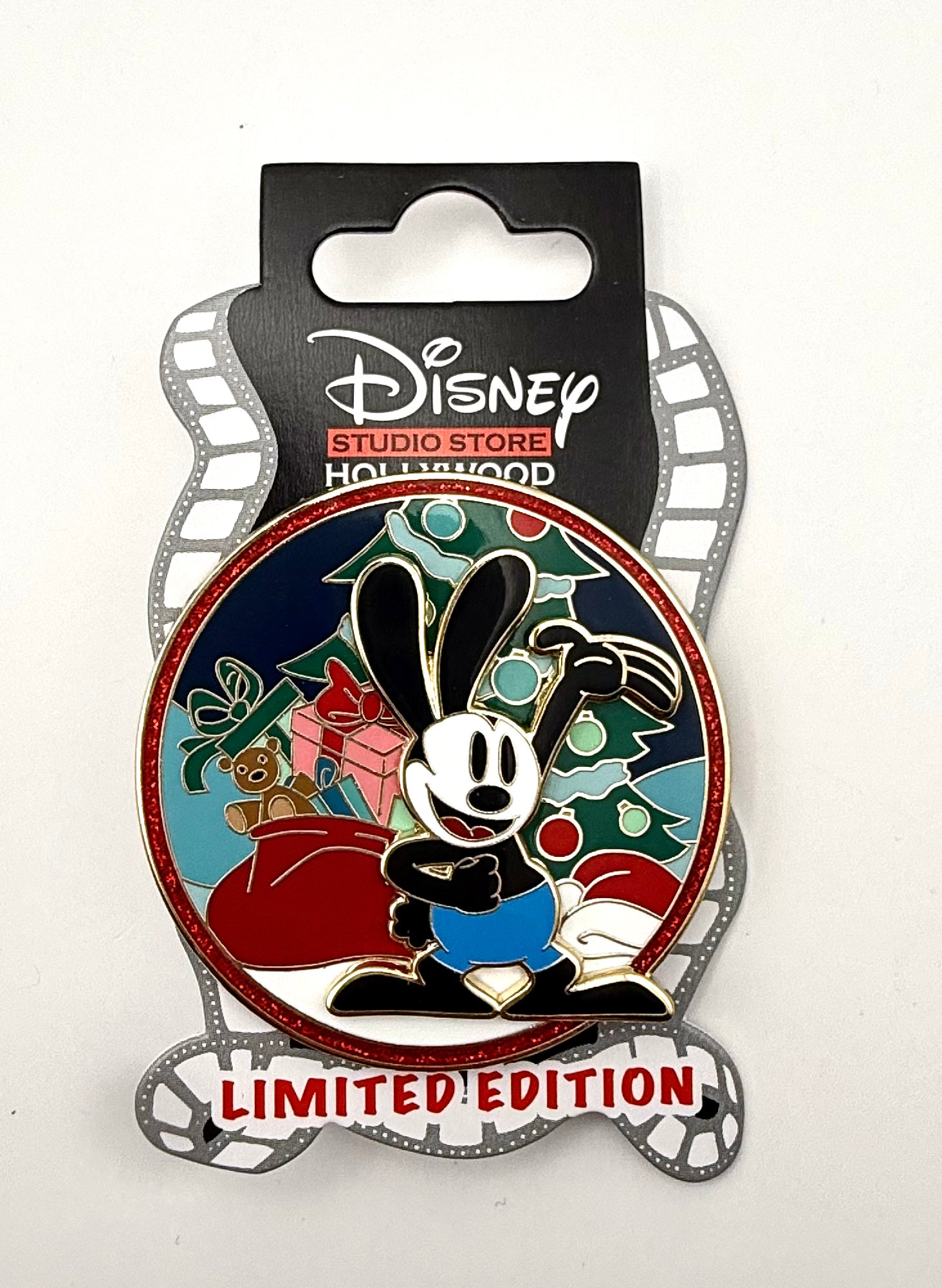 DISNEY DSSH DSF LE 400 OSWALD HOLIDAY CHRISTMAS PIN 2024
