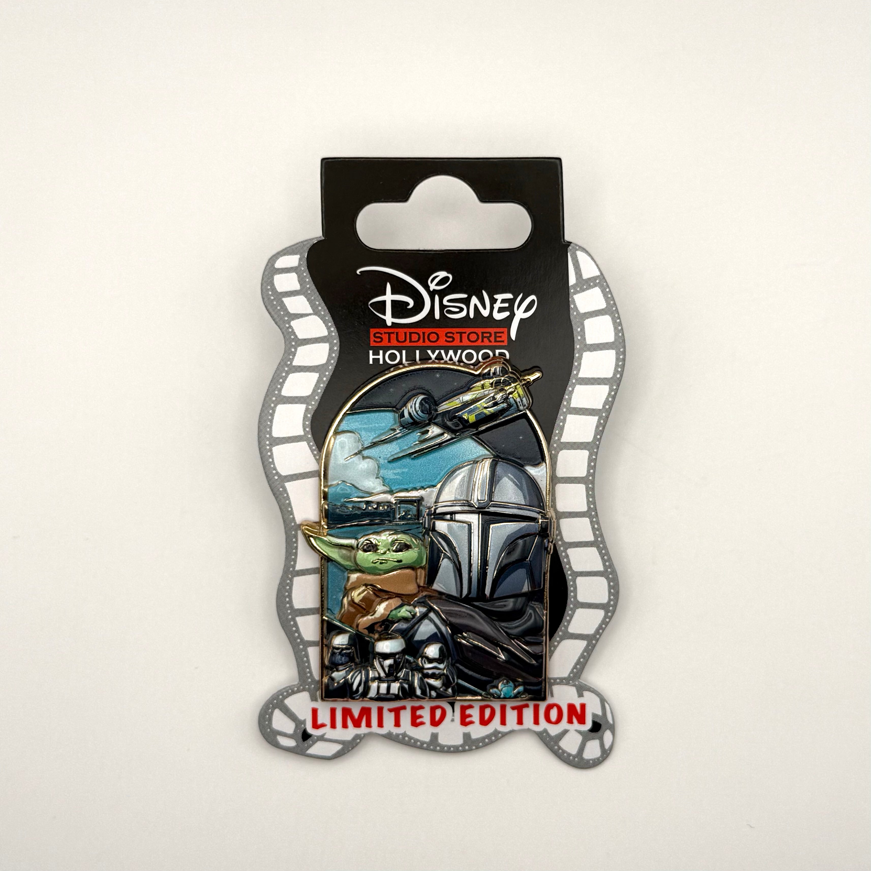 Disney DSSH DSF The Mandalorian And Grogu Frame Troopers Star Wars LE 400 Pin