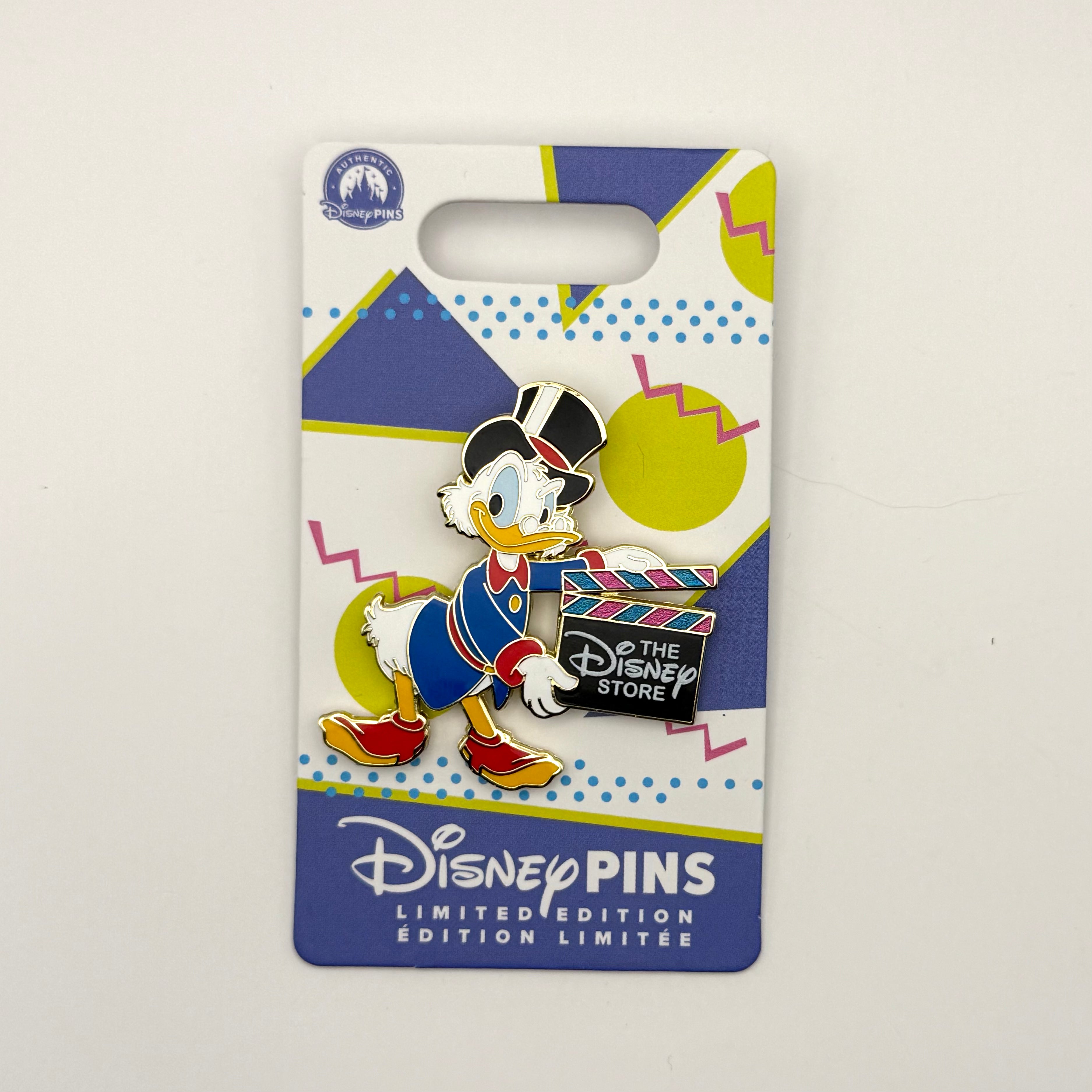 Scrooge - Scene Makers Series LE 400 Pin Cast Exclusive Studio Store