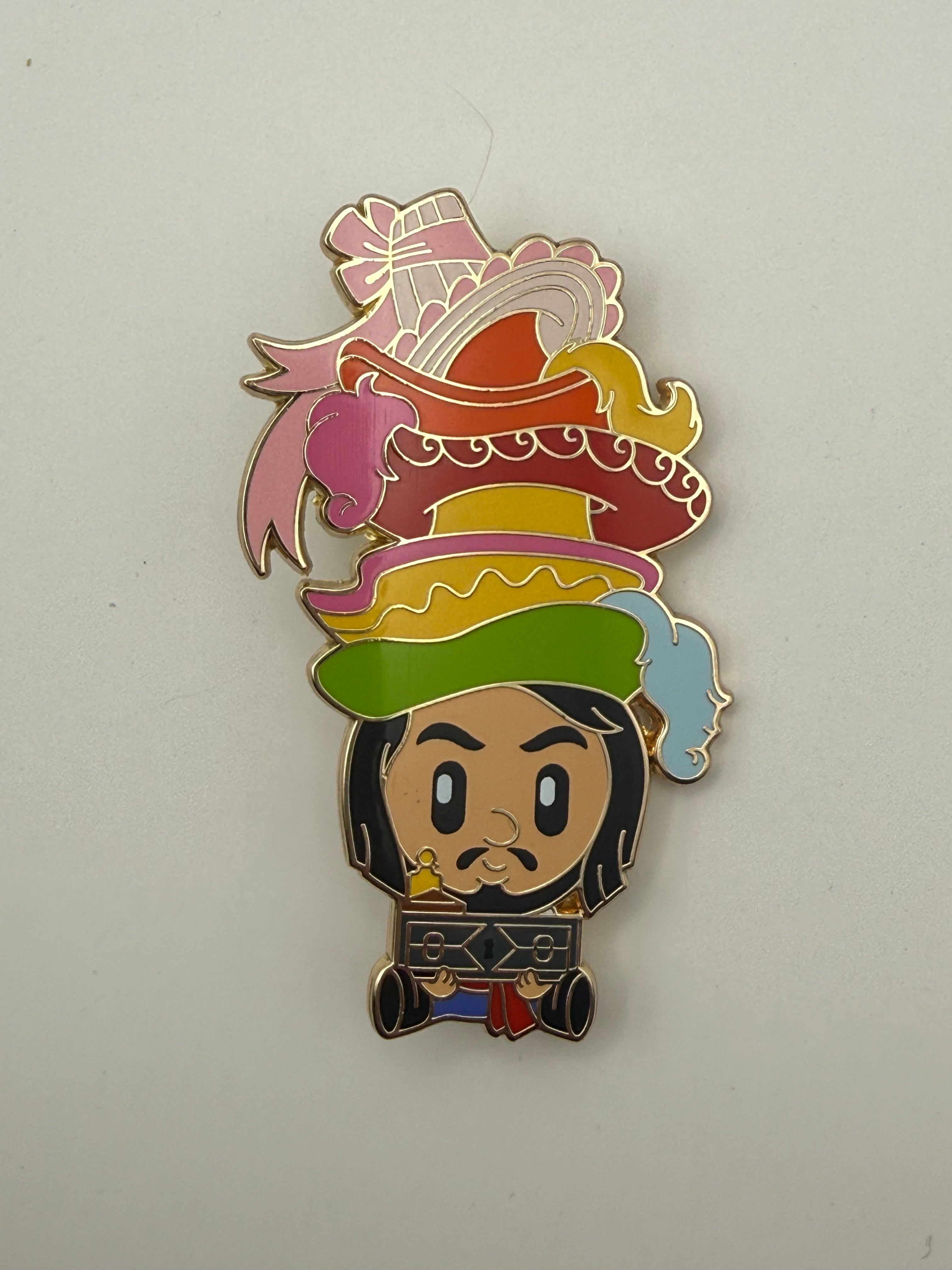 WDI Adorbs! Mystery Pirates of the Caribbean Hat Thief Pirate LE 400 Chaser Pin